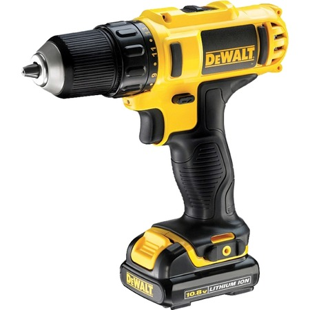 Дрель DeWALT  DCD 710 D2