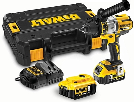Дрель DeWALT  DCD 990 P2