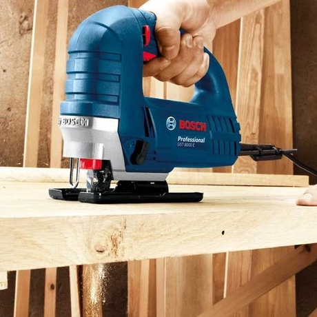 Лобзик BOSCH  GST8000 E