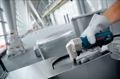 Электрические ножницы BOSCH  GNA 16