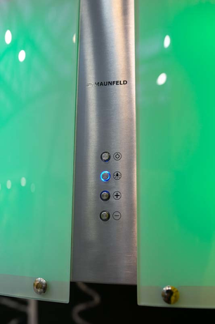 Вытяжка кухонная Maunfeld  SHEFFIELD 70 цветное стекло