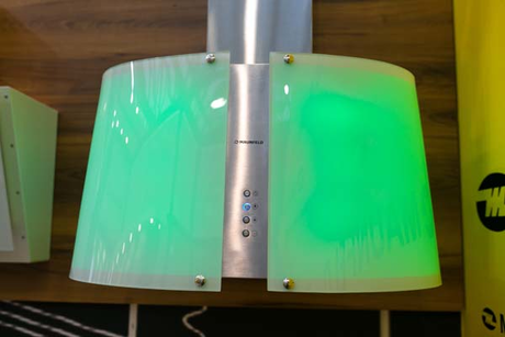 Вытяжка кухонная Maunfeld  SHEFFIELD 70 цветное стекло