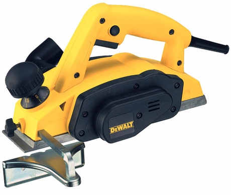 Электрорубанок DeWALT  DW 677