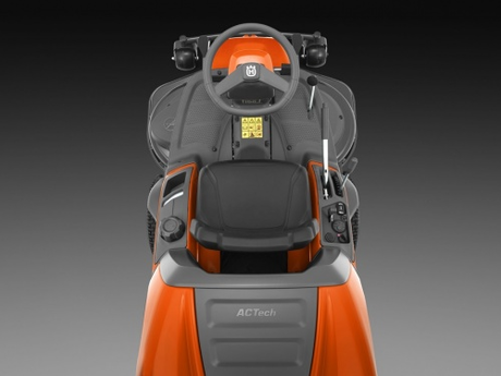 Садовый трактор Husqvarna  RC320Ts AWD