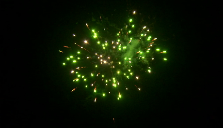 Батарея салютов Русский фейерверк ТРОЛЛЬ Р7130