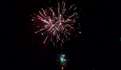 Батарея салютов Русский фейерверк КРАСНЫЙ СТАРТ Р7563