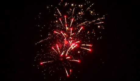 Батарея салютов Русский фейерверк ЭКСПЕДИЦИЯ Р7533