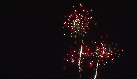 Батарея салютов Русская пиротехника КУБОК МИРА РС758