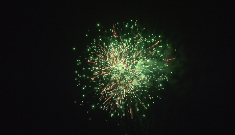 Батарея салютов Русская пиротехника ДИВНОГОРЬЕ РС8600