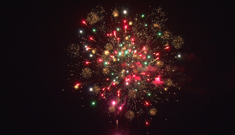 Батарея салютов Русская пиротехника ДИВНОГОРЬЕ РС8600