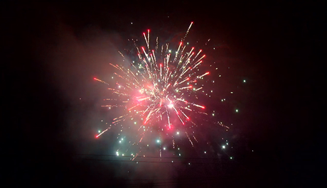 Батарея салютов ФейерЛэнд  Дискотека Новый год ЕС715