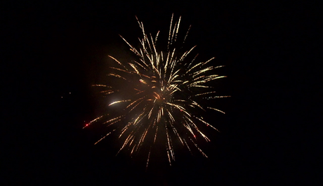 Батарея салютов ФейерЛэнд  Дискотека Новый год ЕС715