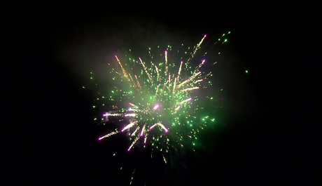 Батарея салютов ФейерЛэнд  Суперстар EC662