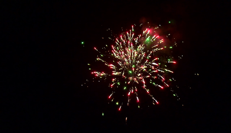 Батарея салютов Русский фейерверк Новогодняя кутерьма P7323